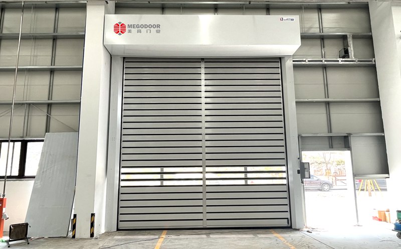 宁波涡轮硬质快速门——美高系列,定义商业空间新美学插图1 宁波涡轮硬质快速门——美高系列,定义商业空间新美学插图1